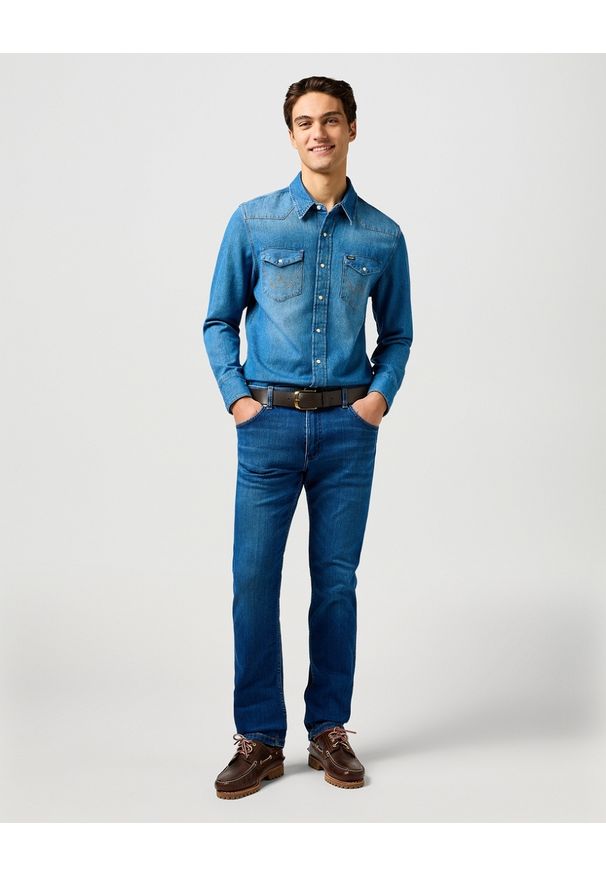 Wrangler - MESKIE SPODNIE WRANGLER GREENSBORO DANDELION SUMMER 112364419