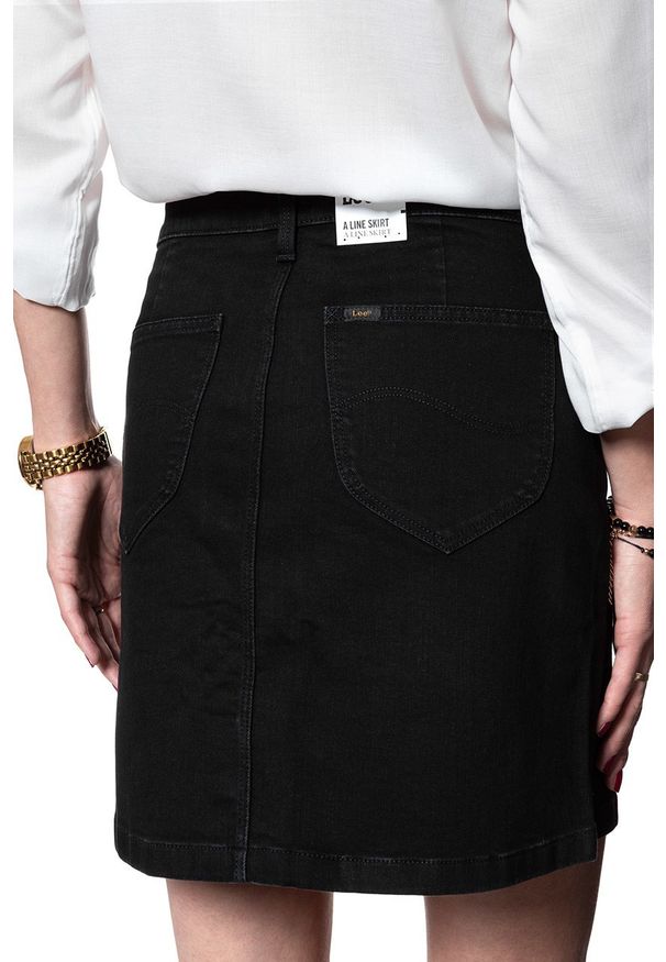 Lee - SPÓDNICA JEANSOWA LEE A LINE SKIRT MOTO BLACK L38NIZLG 112108283. Materiał: jeans