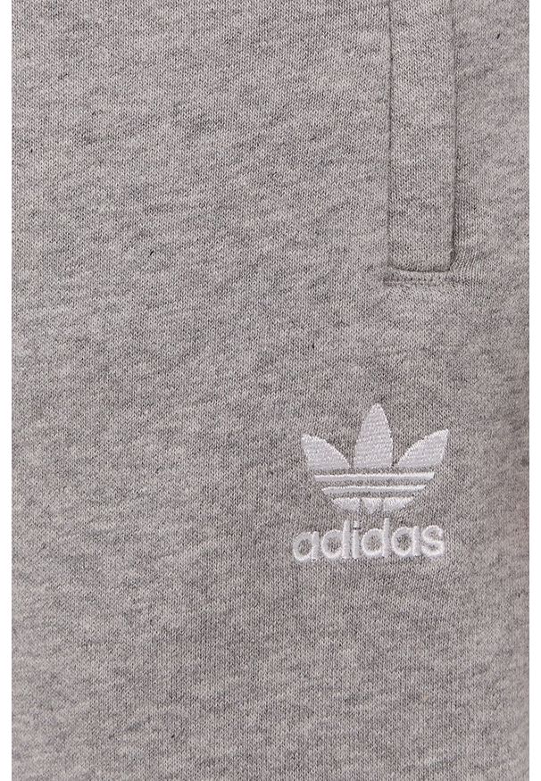 adidas Originals Spodnie H34659 męskie kolor szary gładkie. Kolor: szary. Wzór: gładki