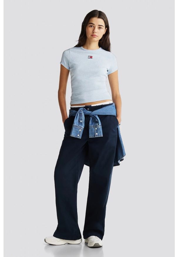 Tommy Jeans - TOMMY JEANS Błękitny t-shirt damski, Rozmiar M. Kolor: niebieski