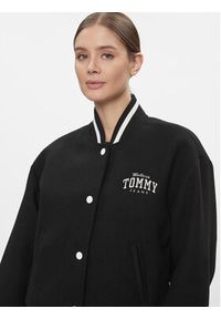 Tommy Jeans Kurtka bomber Varsity DW0DW17236 Czarny Relaxed Fit. Kolor: czarny. Materiał: syntetyk