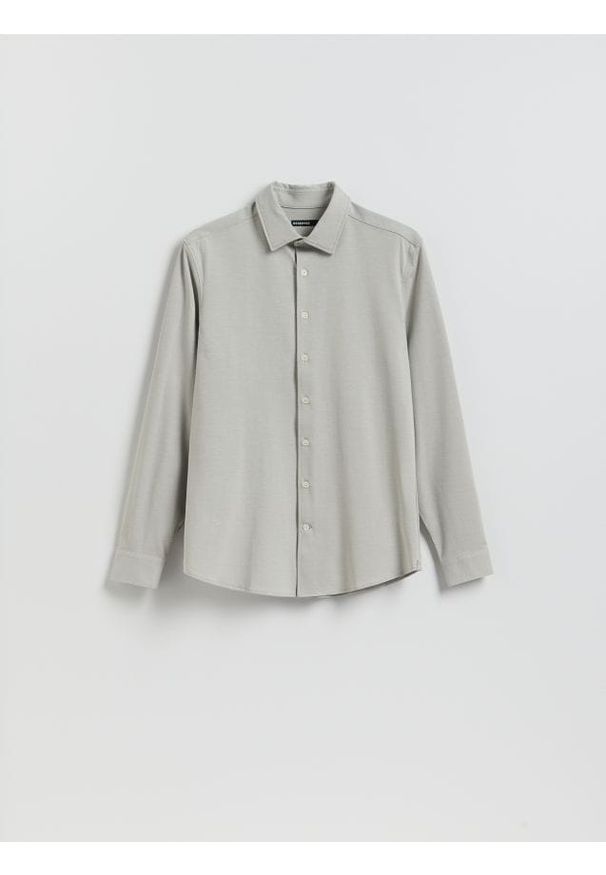 Reserved - Gładka koszula slim fit - beżowy. Kolor: beżowy. Materiał: tkanina, bawełna. Wzór: gładki