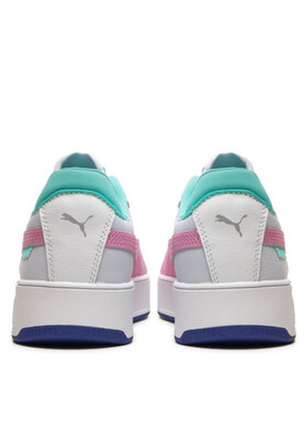 Puma Sneakersy Carina Street 393846 11 Biały. Kolor: biały. Materiał: skóra