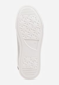 Born2be - Biało-Czarne Klasyczne Trampki na Grubej Podeszwie Araenes. Kolor: biały. Materiał: jeans. Szerokość cholewki: normalna. Wzór: gładki. Styl: klasyczny #7