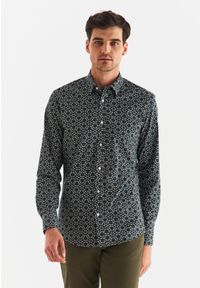 Pako Lorente - PAKO LORENTE – Koszula męska P22WF-1X-017-Z-S. Typ kołnierza: kołnierzyk klasyczny. Materiał: bawełna, elastan. Długość rękawa: długi rękaw. Długość: długie. Styl: klasyczny #2
