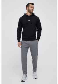 Reebok Classic bluza kolor czarny z kapturem gładka HS7149-BL/CHALK. Typ kołnierza: kaptur. Kolor: czarny. Wzór: gładki #4