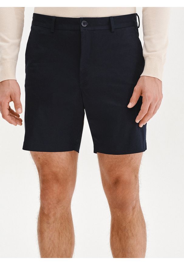 Pako Lorente - PAKO LORENTE - Granatowe szorty męskie z bawełną. Kolor: beżowy, niebieski, czarny. Materiał: bawełna. Wzór: gładki. Sezon: lato