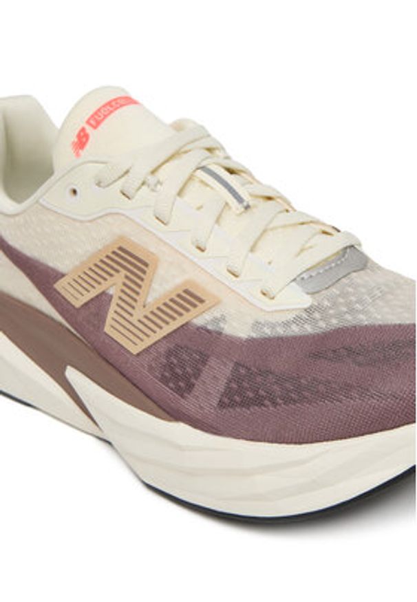 New Balance Buty do biegania FuelCell Rebel v5 WFCXLJ5 Beżowy. Kolor: beżowy. Materiał: materiał