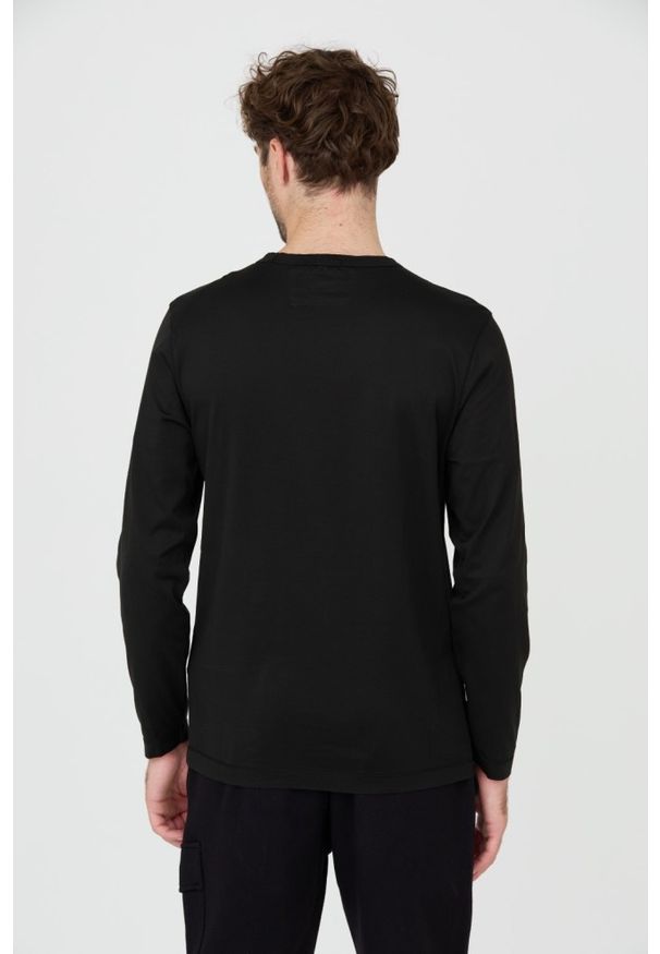 C.P. Company - C.P. COMPANY Czarny męski bawełniany longsleeve, Rozmiar XL. Kolor: czarny. Materiał: bawełna. Długość rękawa: długi rękaw