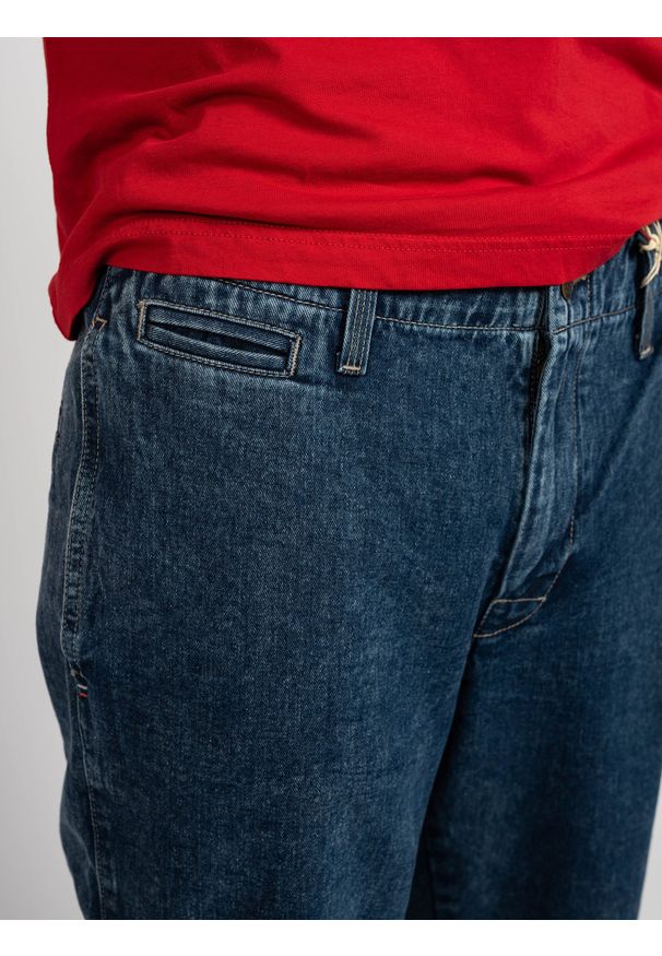 TOMMY HILFIGER - Tommy Hilfiger Jeansy "Classic Chino" | DM0DM05796 | Classic Chino | Mężczyzna | Niebieski. Kolor: niebieski. Wzór: aplikacja