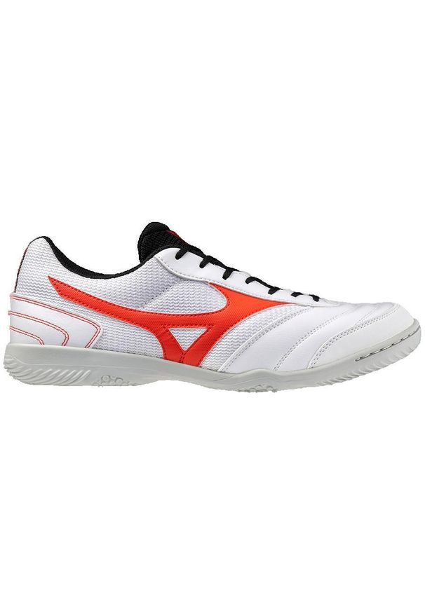 Buty piłkarskie Mizuno MRL Sala Club In. Kolor: czerwony. Sport: piłka nożna