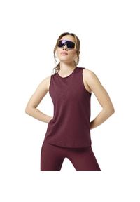 CASALL - Damska Koszulka Sportowa Casall Soft Tank Top Fitness Joga. Kolor: czerwony, brązowy, wielokolorowy. Materiał: tkanina. Sport: fitness, joga i pilates