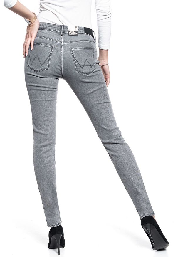 Wrangler - SPODNIE DAMSKIE WRANGLER SLIM SOFT ASH W28LJW10V 112128400