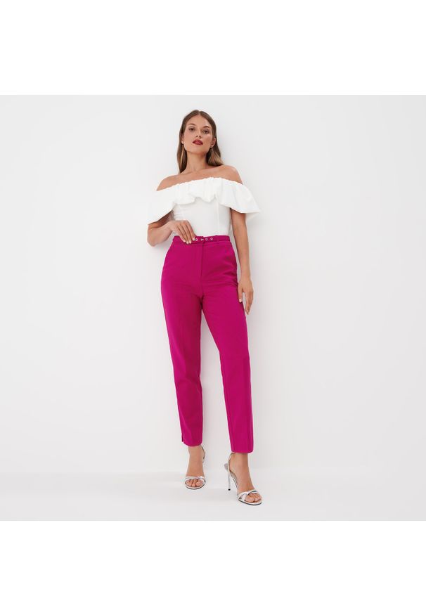 Mohito - Spodnie cygaretki - Różowy. Kolor: różowy