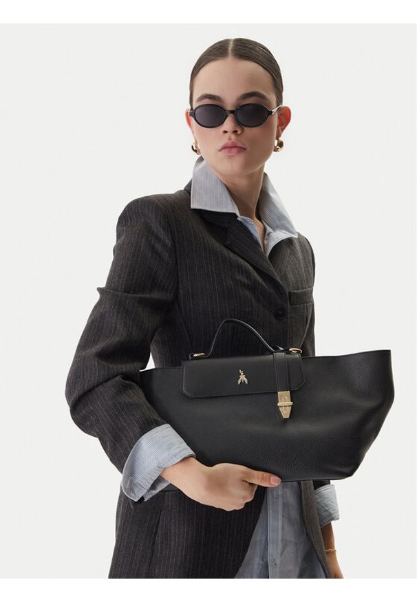 Patrizia Pepe Torebka 8B0289/L178-K103 Czarny. Kolor: czarny. Materiał: skórzane