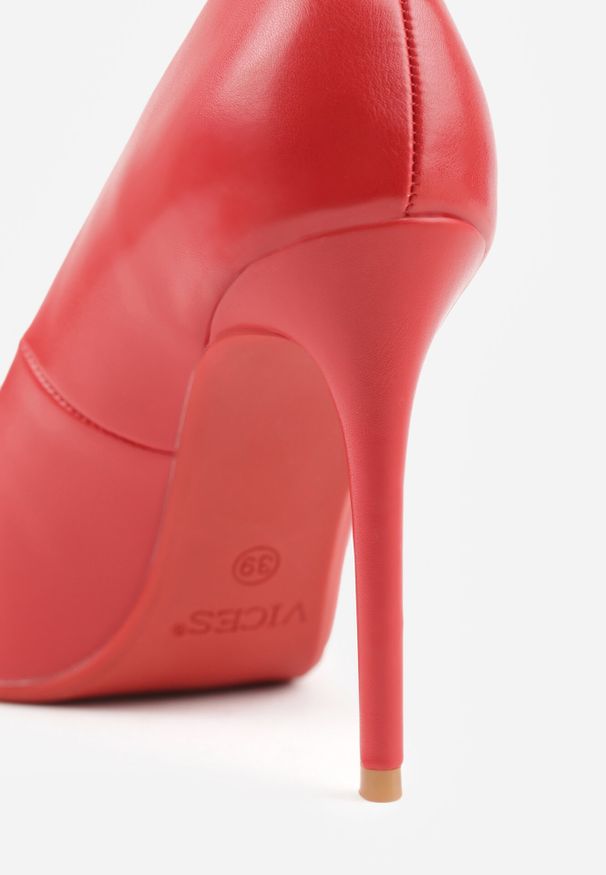 Born2be - Czerwone Klasyczne Szpilki VICES o Gładkim Wykończeniu Selimya. Okazja: na co dzień, na ślub cywilny, do pracy, na wesele. Kolor: czerwony. Materiał: jeans. Wzór: gładki. Obcas: na szpilce. Styl: klasyczny