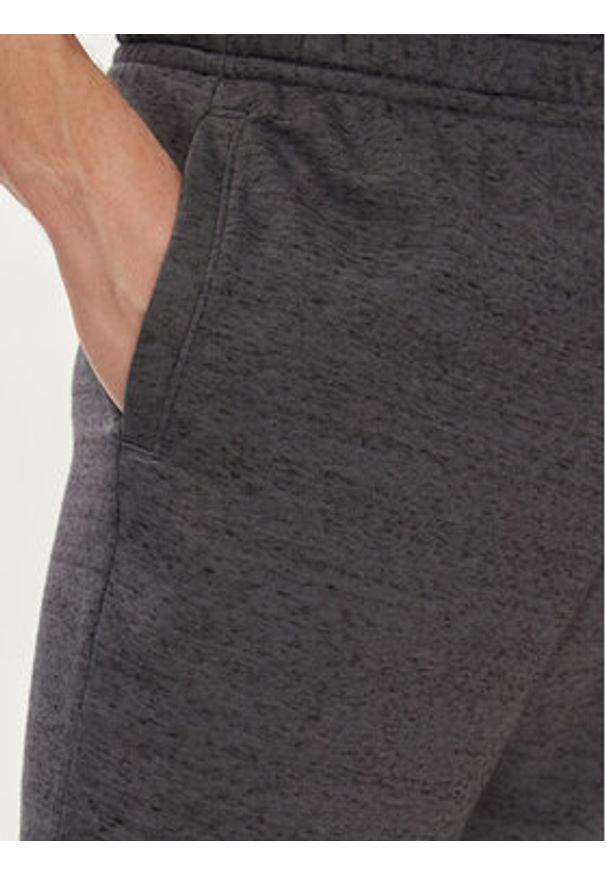 Under Armour Szorty sportowe Ua Rival Terry Short 1361631-025 Szary Regular Fit. Kolor: szary. Materiał: bawełna. Styl: sportowy
