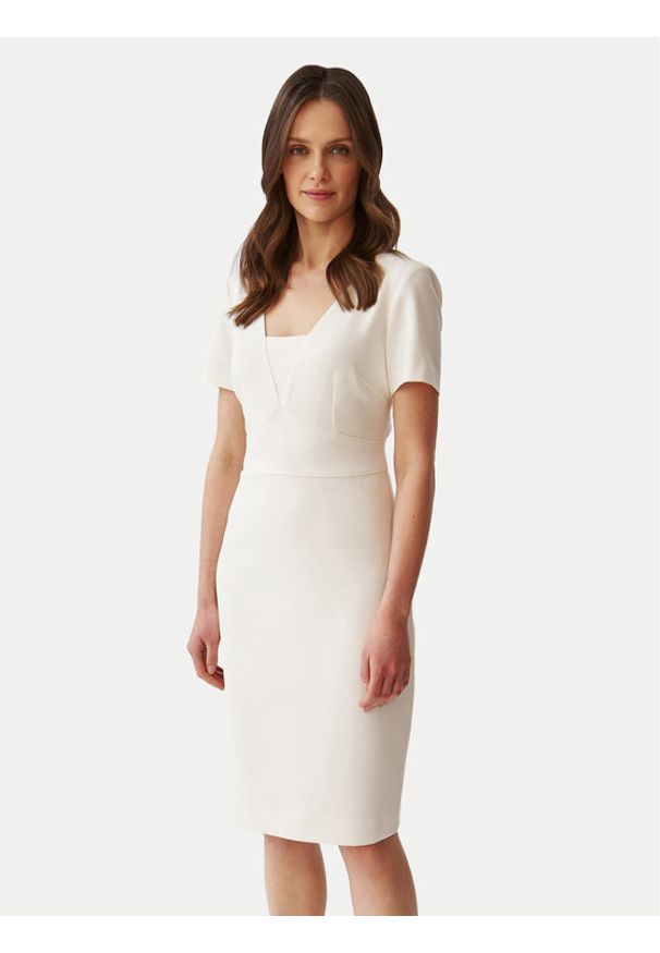 Tatuum Sukienka koktajlowa Borki T2406.208 Biały Slim Fit. Kolor: biały. Materiał: syntetyk, wiskoza. Styl: wizytowy