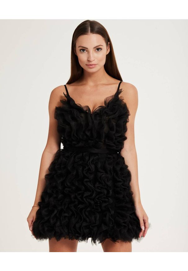 LANA NGUYEN - Czarna tiulowa sukienka Mini Waves. Kolor: czarny. Materiał: tiul. Długość rękawa: na ramiączkach. Styl: wizytowy. Długość: mini