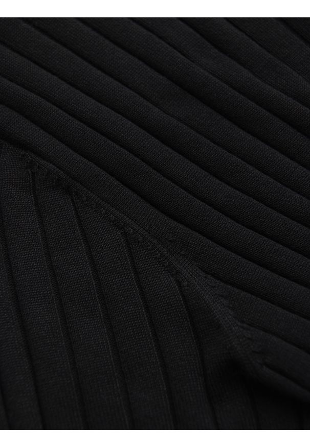 Ombre Clothing - Męska koszulka polo z wiskozą SLIM FIT w pionowy prążek – czarna V1 OM-POSS-0143 - XXL. Typ kołnierza: polo. Kolor: czarny. Materiał: wiskoza. Wzór: prążki. Styl: elegancki, klasyczny