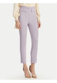 Elisabetta Franchi Spodnie materiałowe PA-170-61E2-V290 Fioletowy Regular Fit. Kolor: fioletowy. Materiał: syntetyk #1