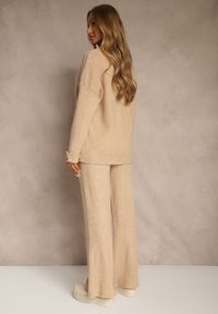 Renee - Beżowy Komplet z Wełną i Bawełną Sweter z Guzikami i Szerokie Spodnie Reinelia. Kolor: beżowy. Materiał: wełna, bawełna #5