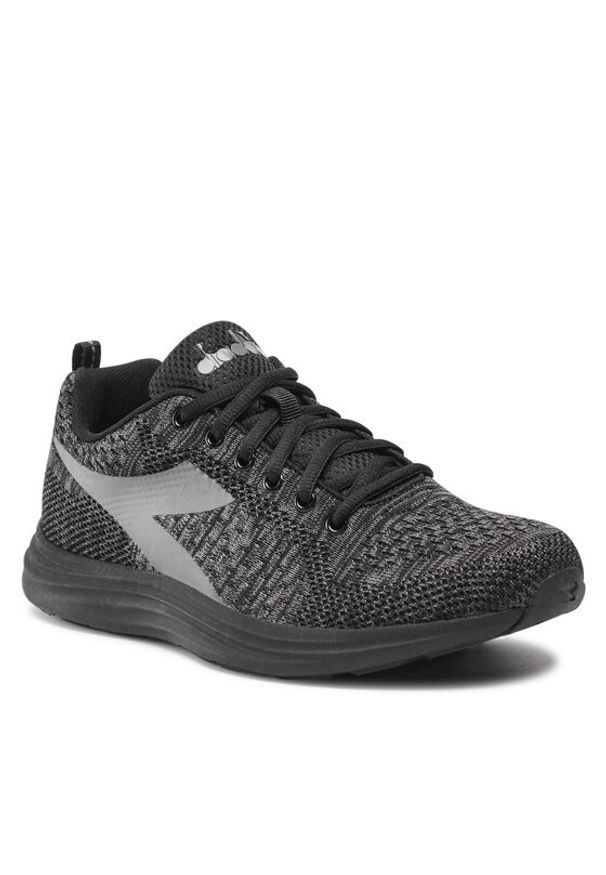 Buty Diadora. Kolor: czarny