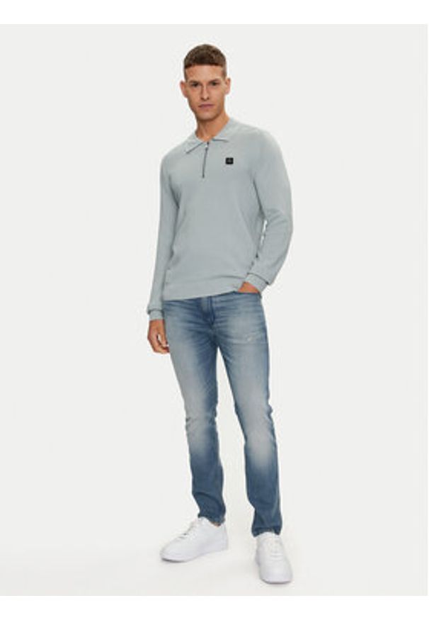 Hugo - HUGO Sweter Sastoon 50516640 Szary Slim Fit. Kolor: szary. Materiał: syntetyk