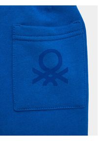 United Colors of Benetton - United Colors Of Benetton Spodnie dresowe 3J70GF010 Niebieski Regular Fit. Kolor: niebieski. Materiał: bawełna, dresówka #2