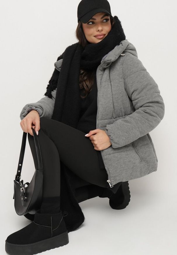 Born2be - Szara Kurtka Pikowana z Kapturem ze Ściągaczami Torita. Typ kołnierza: kaptur. Kolor: szary. Materiał: tkanina, jeans. Styl: elegancki, klasyczny