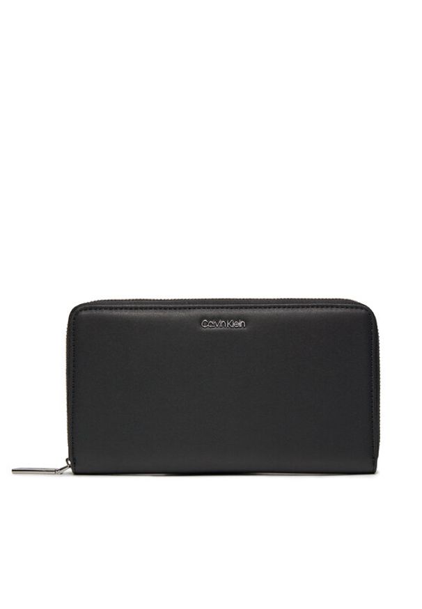 Calvin Klein Duży Portfel Damski Ck Must Xl Zip Around Wallet K60K611936 Czarny. Kolor: czarny. Materiał: skóra