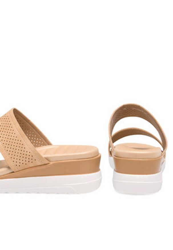 Clara Barson Klapki WYL05010-12 Beżowy. Kolor: beżowy. Materiał: syntetyk