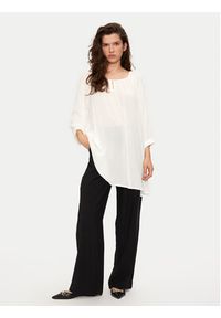 Kaffe Tunika Amber 501030 Biały Regular Fit. Kolor: biały. Materiał: wiskoza #2