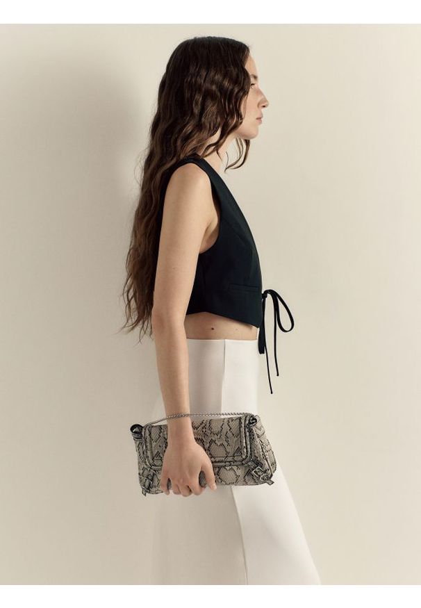 Reserved - Torebka crossbody ze zwierzęcym motywem - wielobarwny. Wzór: motyw zwierzęcy. Materiał: skórzane