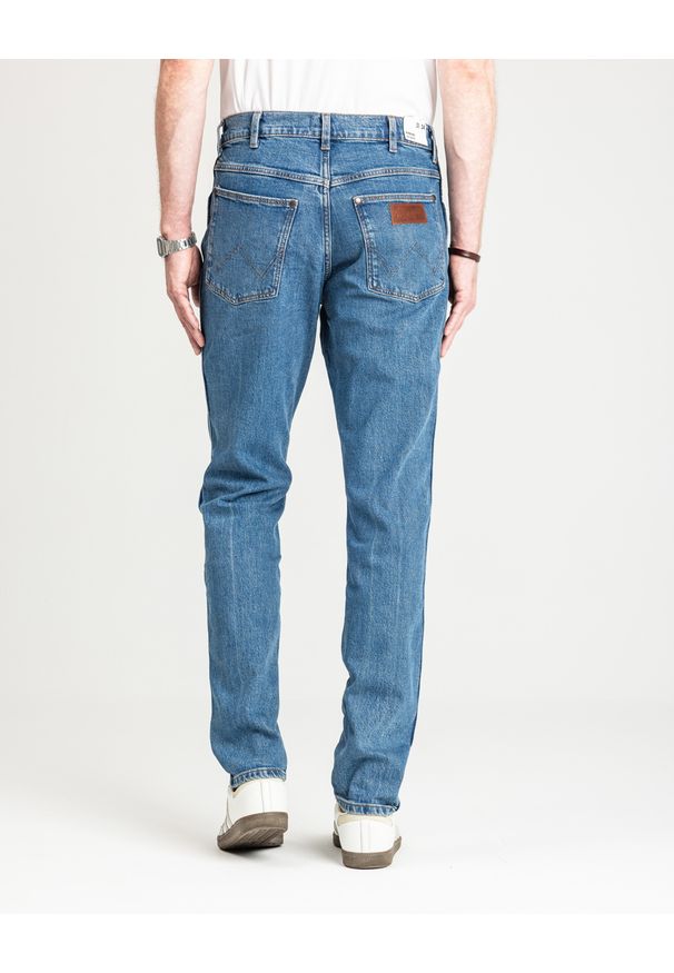 Wrangler - MESKIE SPODNIE WRANGLER RIVER CHANTE 112356836