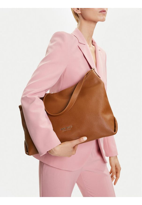 Nine West Torebka CEO-NoMad-Nostalgia-KY108 Brązowy. Kolor: brązowy