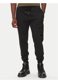 C.P. Company Spodnie dresowe RFCMSP720A006372G Czarny Regular Fit. Kolor: czarny. Materiał: bawełna #1