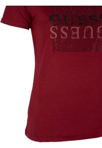 Guess T-Shirt "Dreda" | Q2RI02KAK91 | Kobieta | Czerwony. Kolor: czerwony. Materiał: bawełna. Wzór: aplikacja. Styl: elegancki