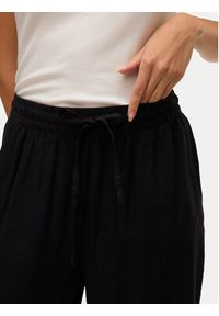 Vero Moda Spodnie materiałowe Linn 10305091 Czarny Loose Fit. Kolor: czarny. Materiał: wiskoza #5