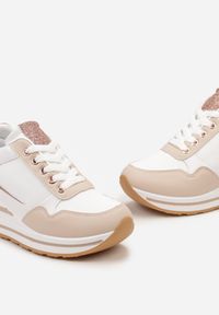 Renee - Różowo-Białe Sneakersy na Niskiej Platformie ze Wstawkami Brokatowymi Gwenoa. Kolor: różowy. Obcas: na platformie #2