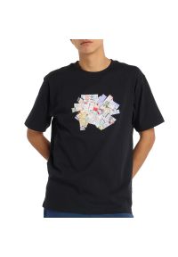 Koszulka męska New Balance MT53905BK - czarna. Kolor: czarny. Materiał: bawełna. Długość rękawa: krótki rękaw. Długość: krótkie. Wzór: aplikacja #1