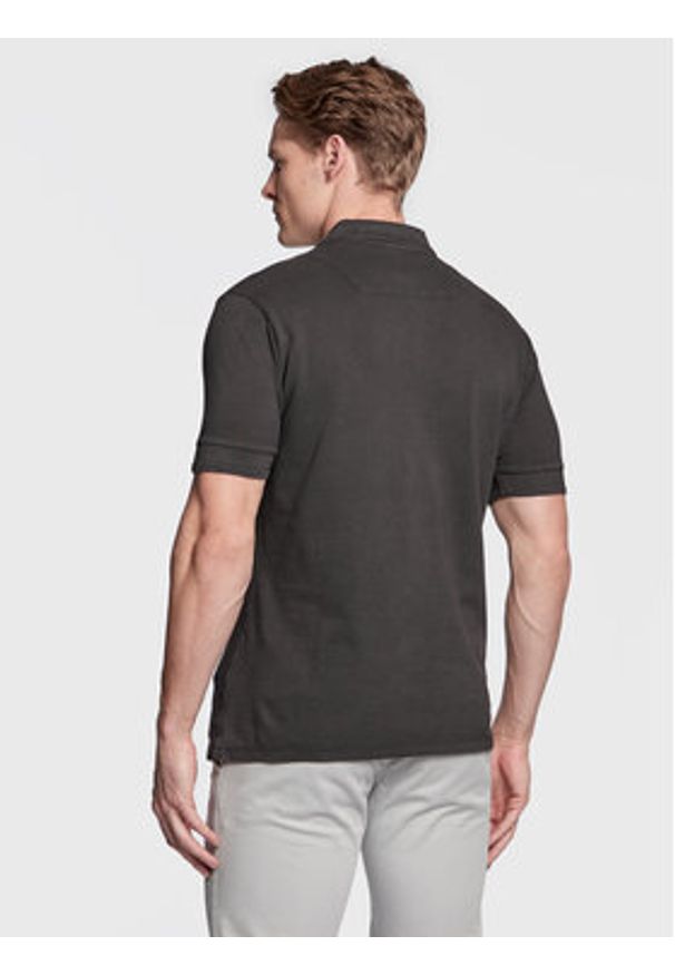 Replay Polo M3070A.000.22696M Szary Regular Fit. Typ kołnierza: polo. Kolor: szary. Materiał: bawełna