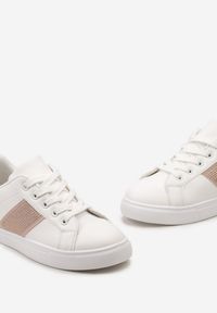 Born2be - Biało-Różowe Sneakersy Ozdobione Cyrkoniami Perlara. Nosek buta: okrągły. Zapięcie: sznurówki. Kolor: biały. Materiał: materiał. Wzór: aplikacja. Obcas: na obcasie. Wysokość obcasa: niski #4