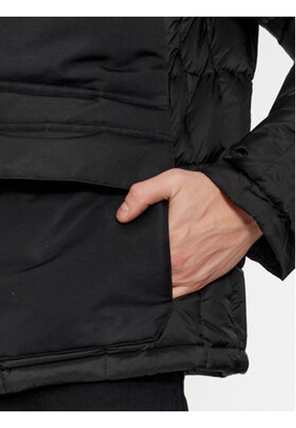 Blauer Kurtka puchowa 23WBLUC03008 Czarny Regular Fit. Kolor: czarny. Materiał: syntetyk