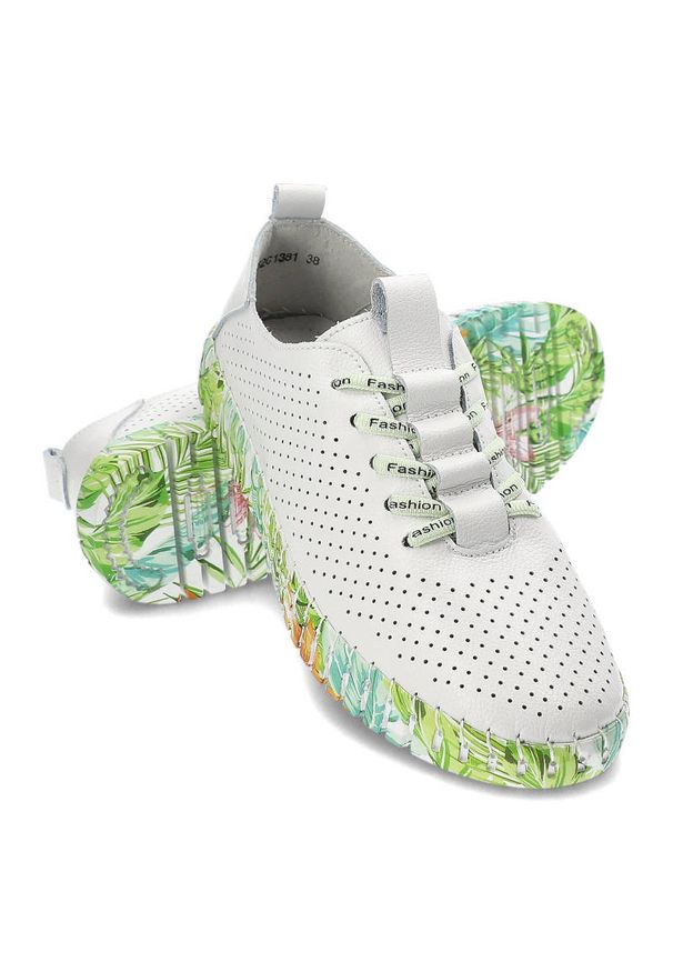 Białe Półbuty Artiker Wygodne Sneakersy Damskie. Kolor: biały. Materiał: skóra. Szerokość cholewki: normalna. Wzór: nadruk
