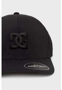 DC czapka kolor czarny z aplikacją. Kolor: czarny. Wzór: aplikacja