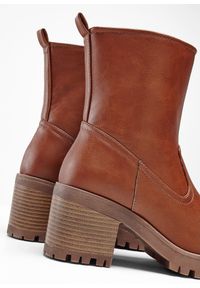 bonprix - Botki. Kolor: brązowy. Styl: elegancki #2