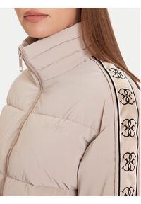 Guess Kurtka zimowa V5BL11 WGYC2 Beżowy Regular Fit. Kolor: beżowy. Materiał: syntetyk. Sezon: zima #11