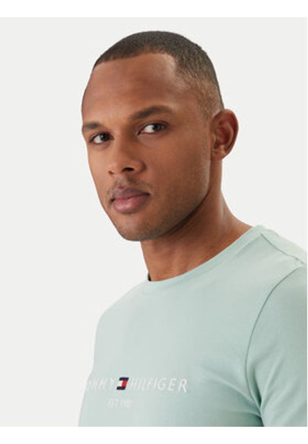 TOMMY HILFIGER - Tommy Hilfiger T-Shirt Logo MW0MW11797 Zielony Regular Fit. Kolor: zielony. Materiał: bawełna