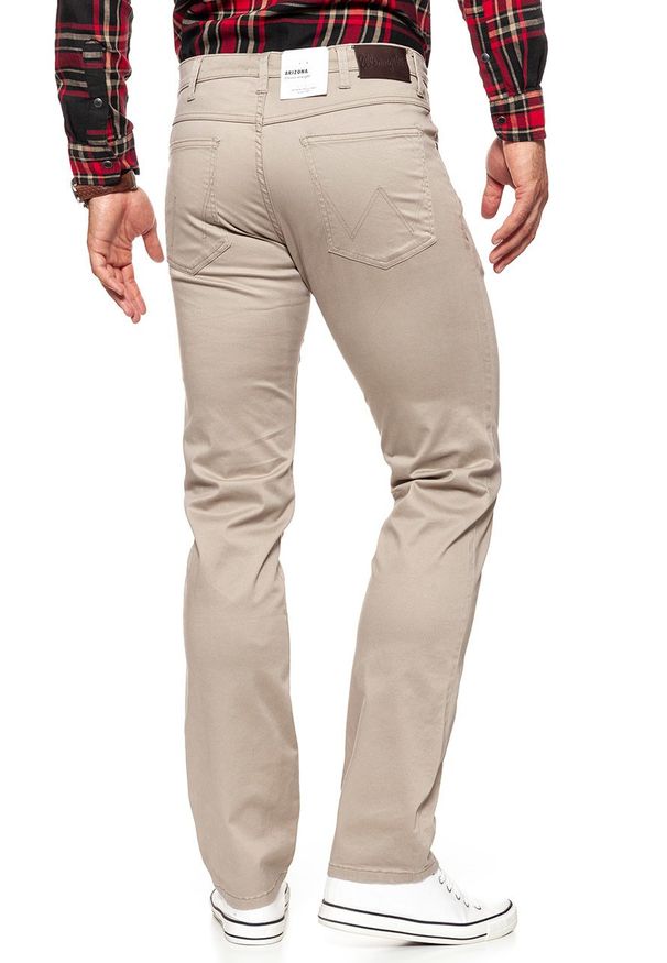 Wrangler - WRANGLER SPODNIE MĘSKIE ARIZONA DESERT TAUPE W12ORW227 112126446. Materiał: materiał